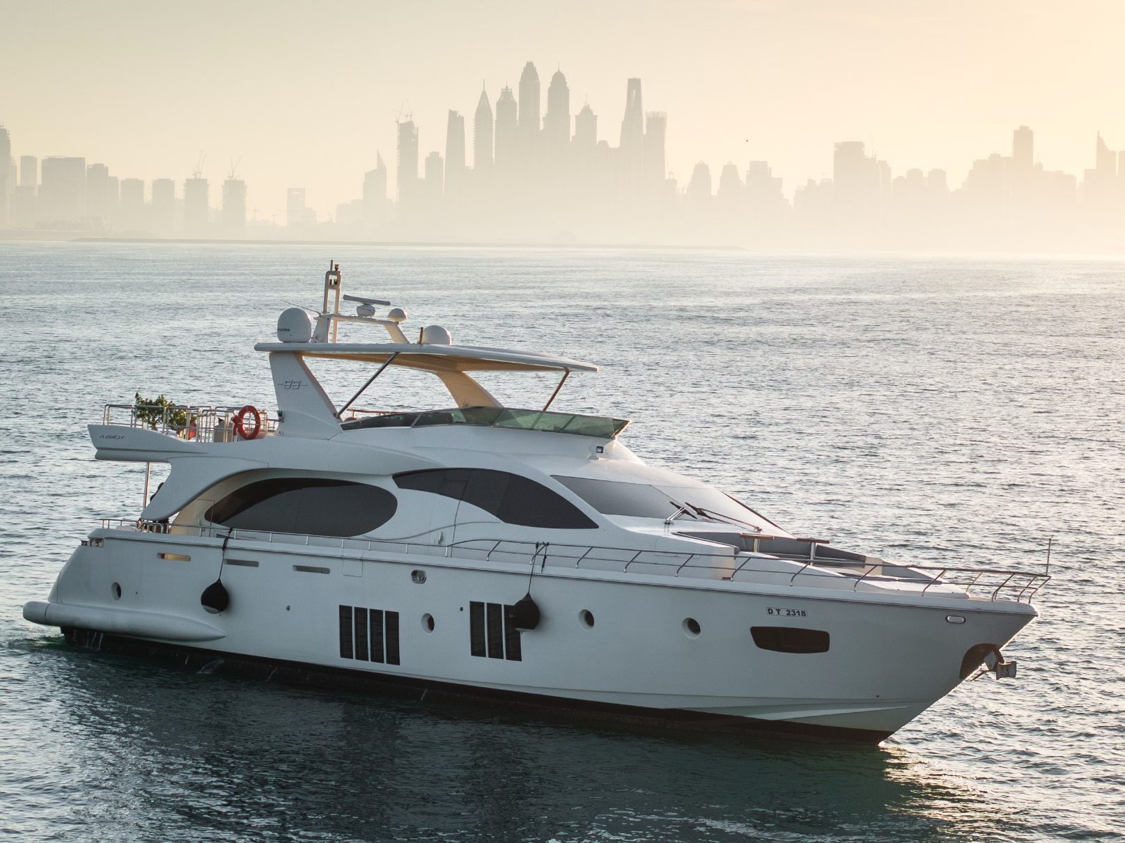 Azimut Satisfaction yacht, image 8