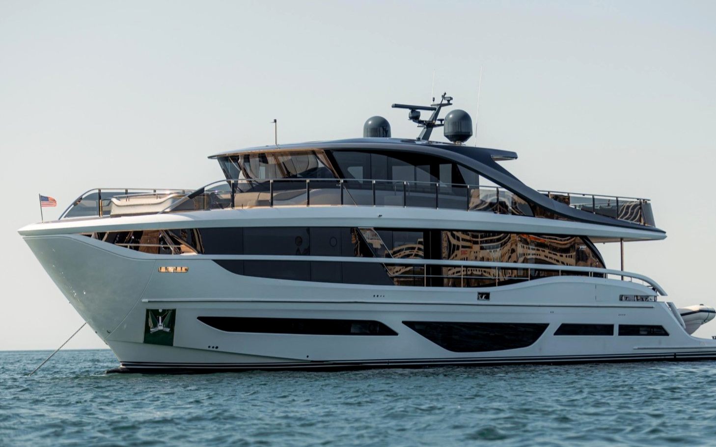Princess 95X Super-flybridge in Dubai, 95 ft