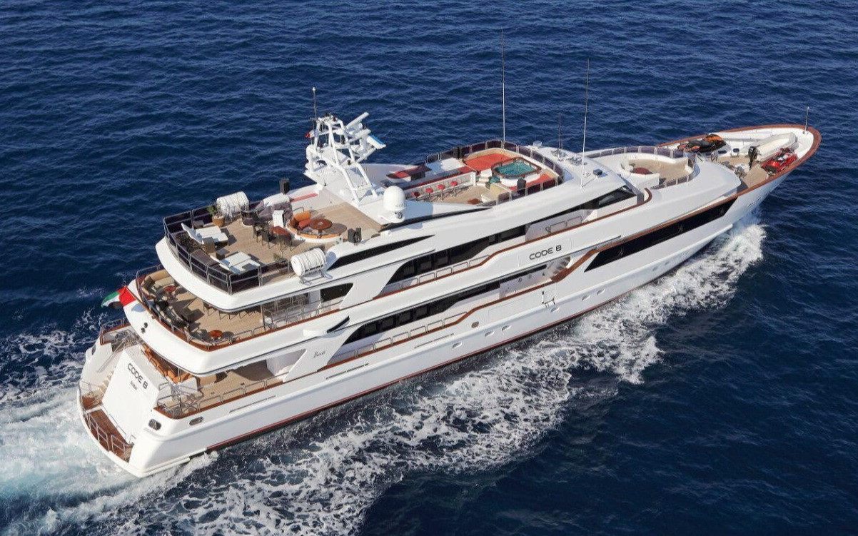Benetti Code 8 in Dubai, 164 ft