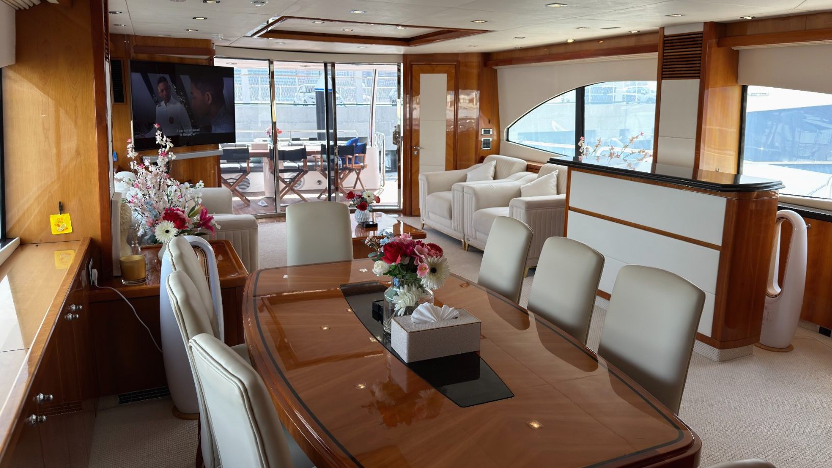 Sunseeker Aarna yacht, image 16