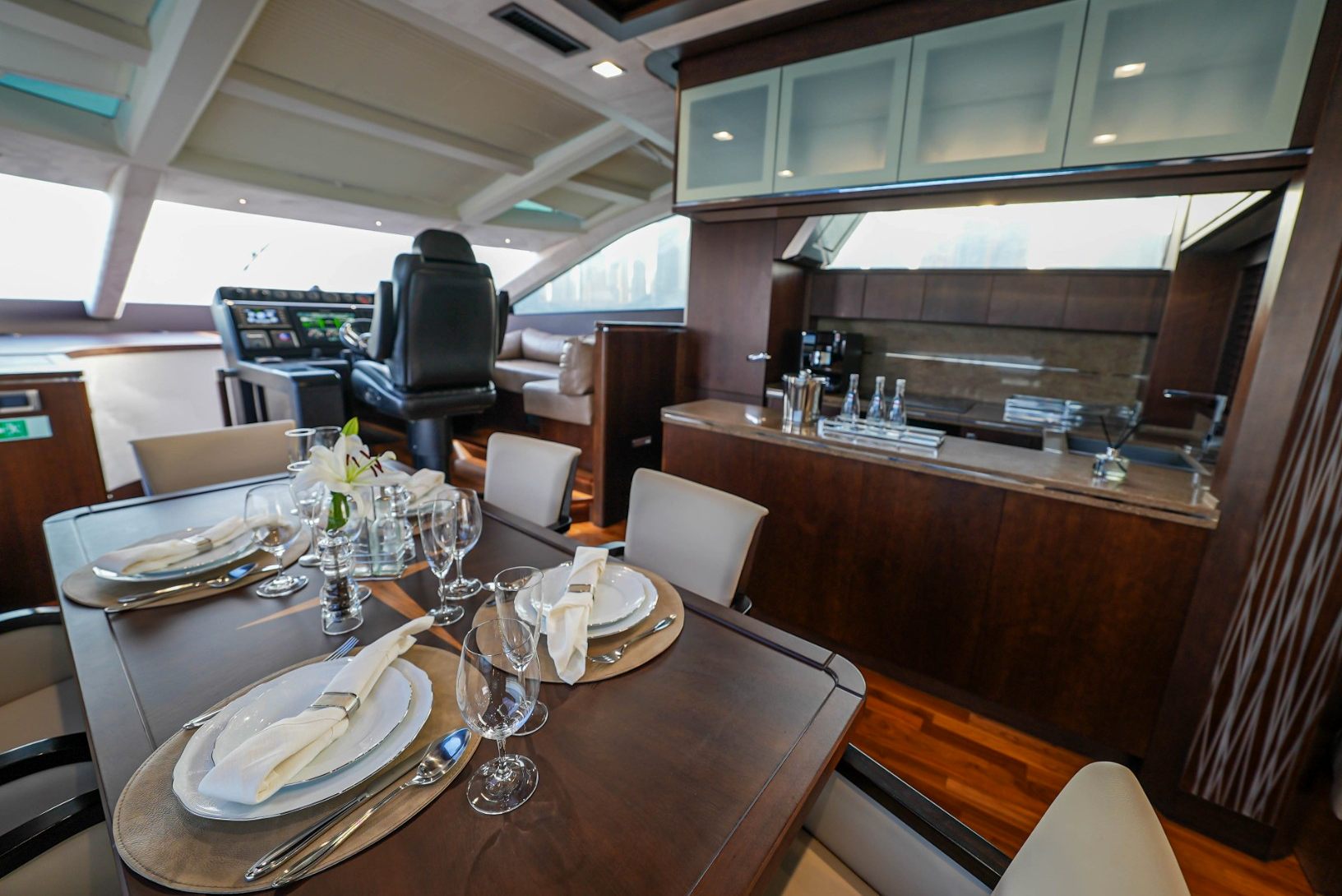 Galeon yacht, image 12