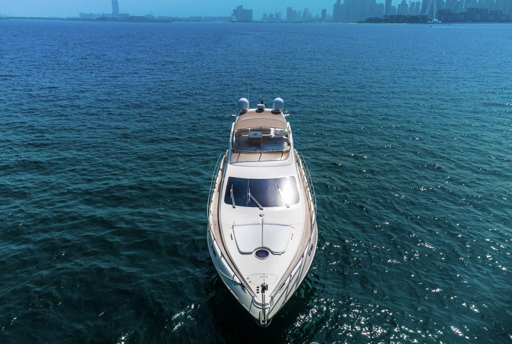 Azimut Lucky Star yacht, image 5