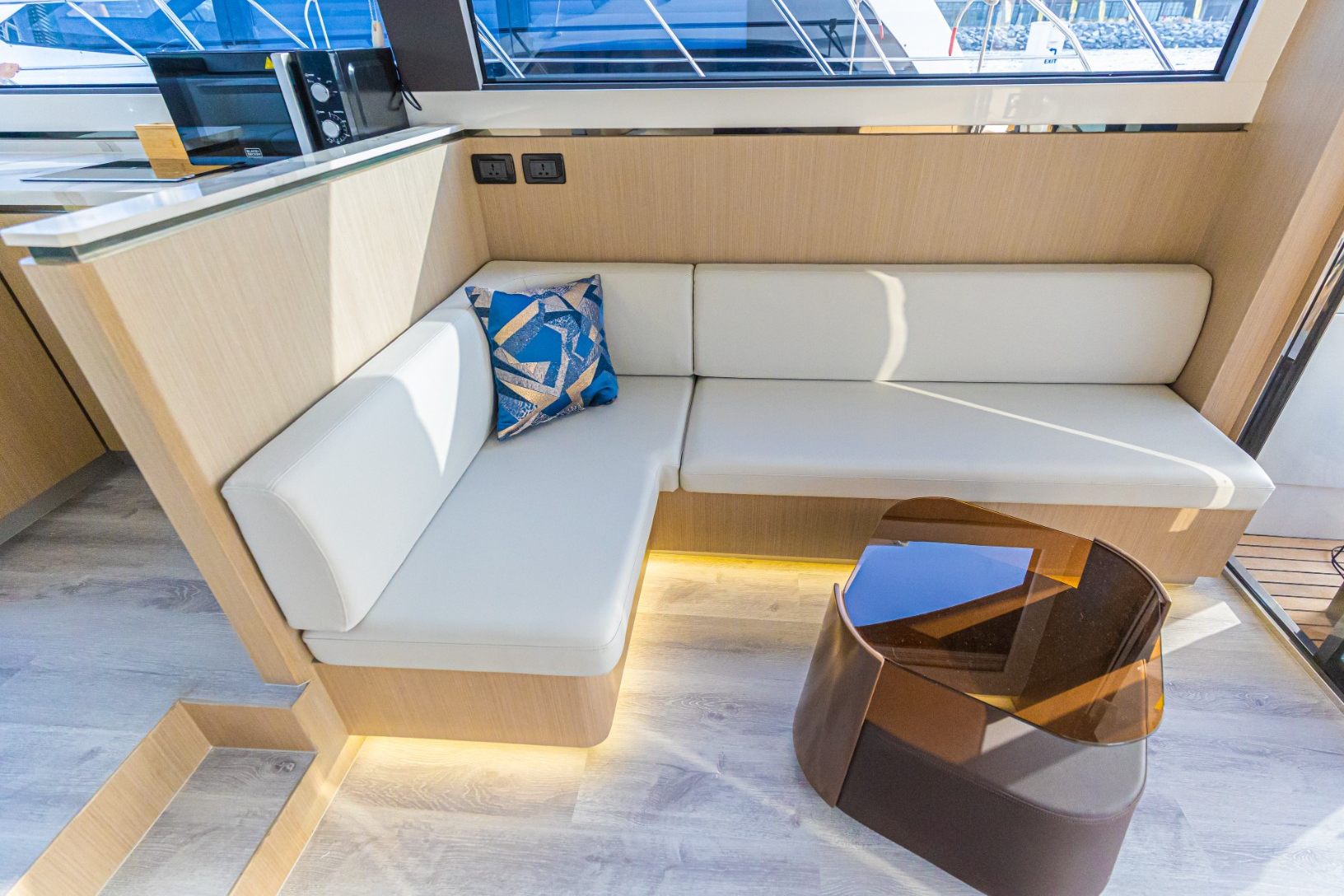 Sky Walker Axa yacht, image 7
