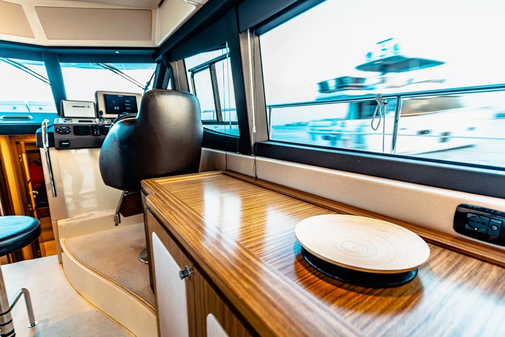 Azimut Magellano 43 ft yacht, image 7