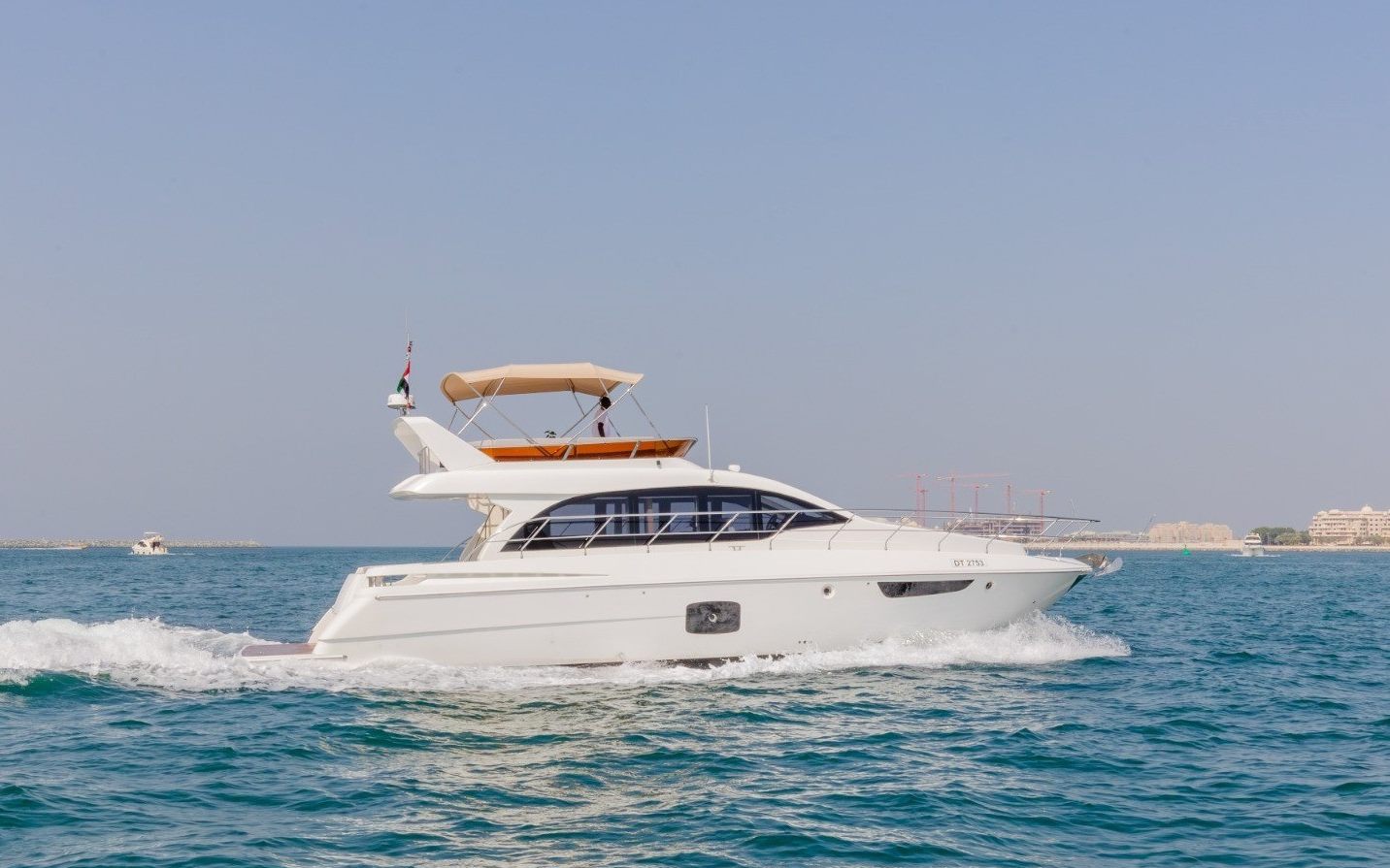 Sky Walker Zia in Dubai, 52 ft