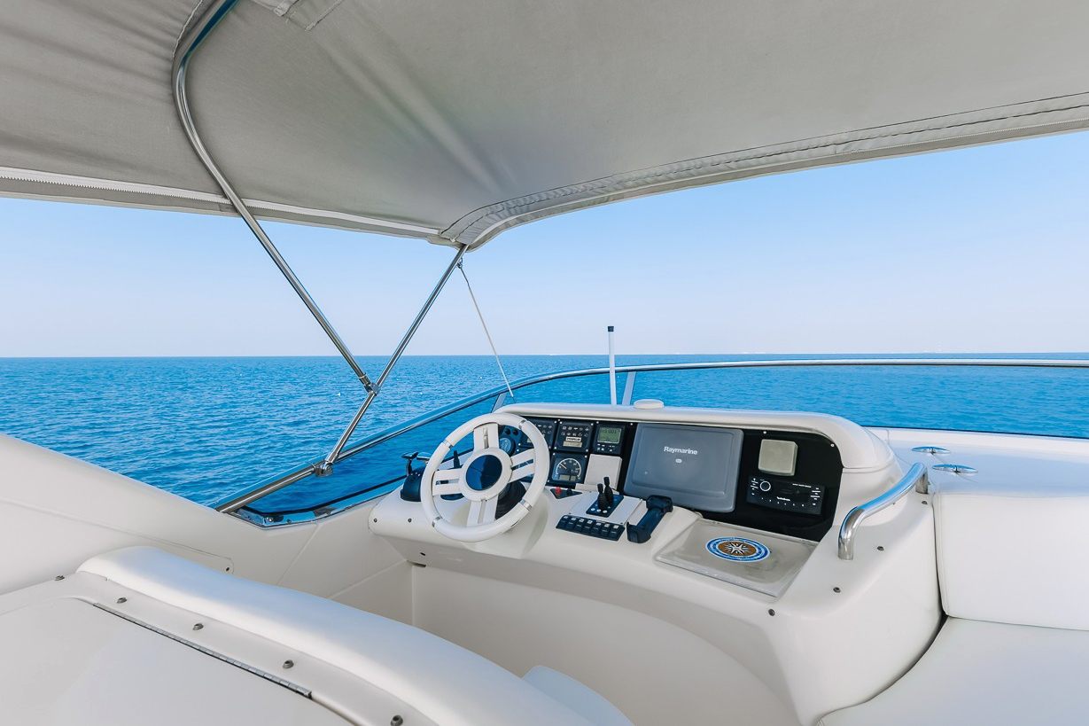 Azimut 8ofUs yacht, image 4