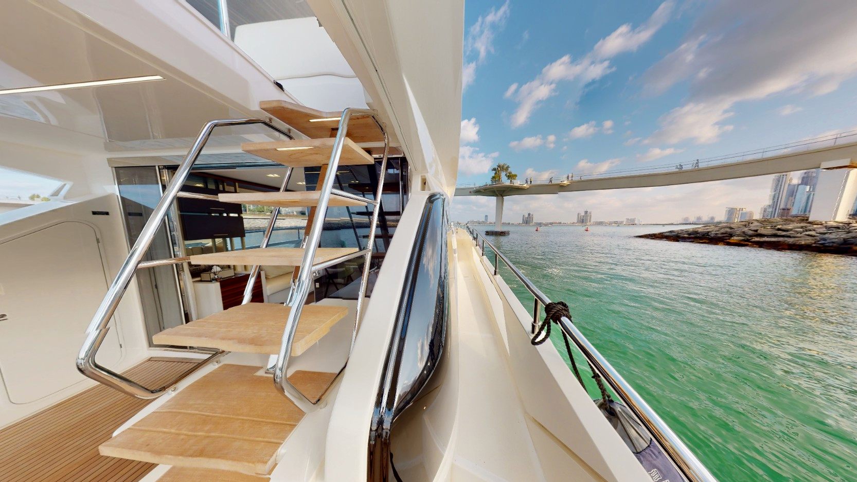 Ferretti 67 ft yacht, image 16