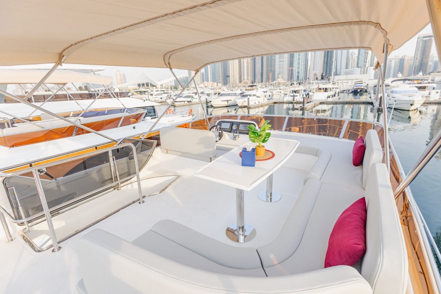 Sky Walker Ava yacht, image 3